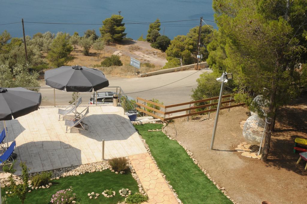 Aegean View Villa 루트라키 외부 사진