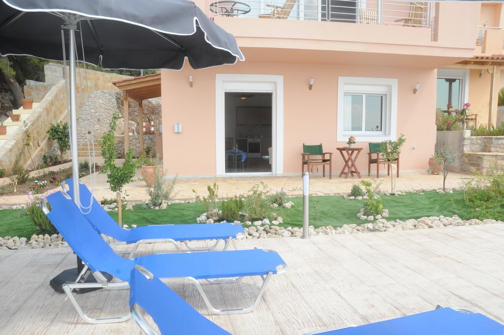 Aegean View Villa 루트라키 외부 사진